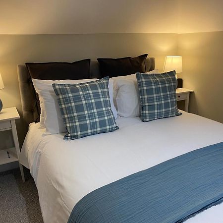 Peacock Guest House Largs Bagian luar foto