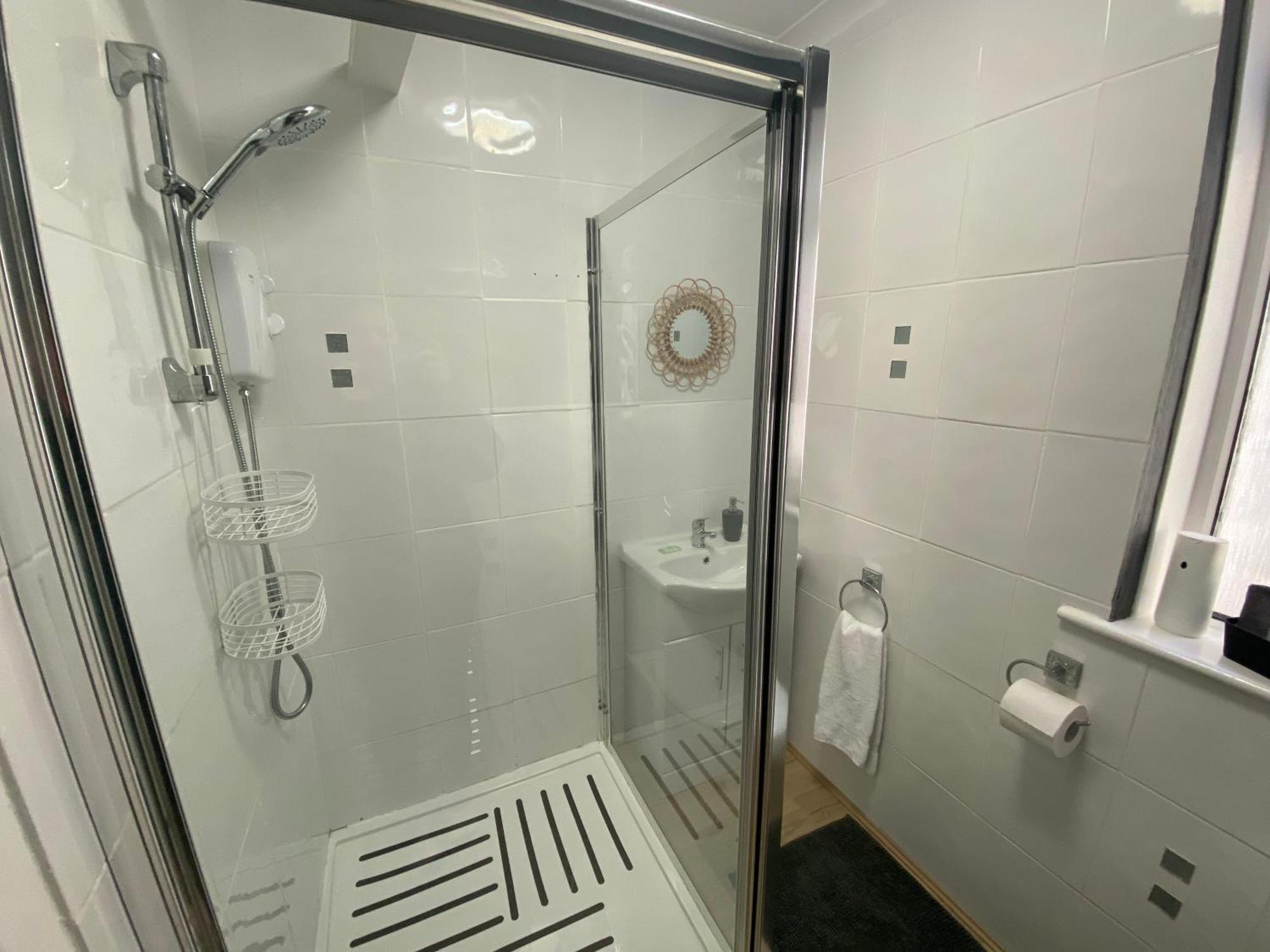 Peacock Guest House Largs Bagian luar foto